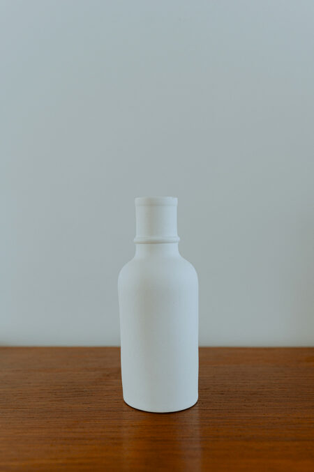 vase-blanc-ceramique-slowdeco-les-aubepines-limoges