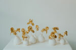 décorations dorées fleur d'iris les aubépines limoges