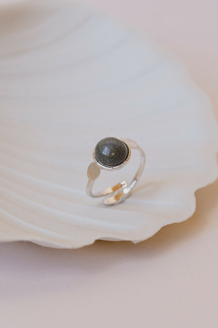 Bagues argentées avec porcelaine colorée réalisé artisanalement à Limoges par Les Aubépines