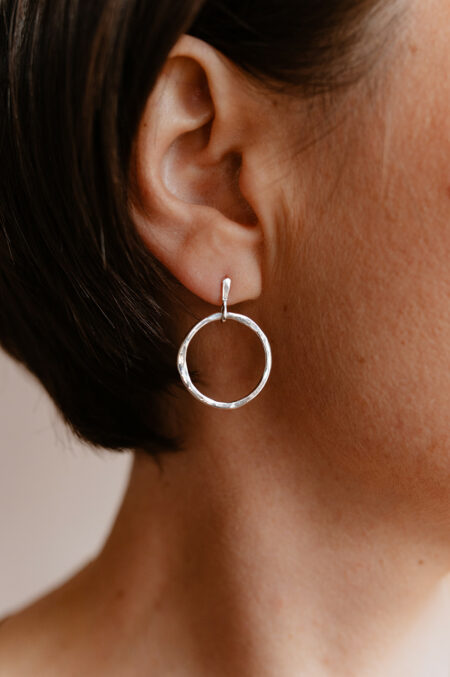 Boucle d’oreille de créateur argentée Les Aubépines Limoges