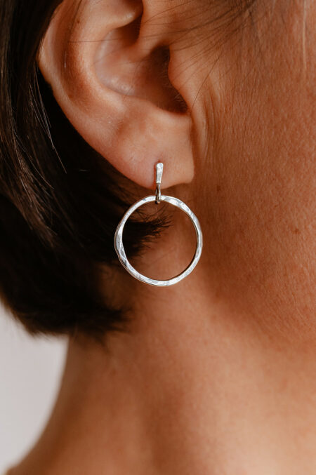 Boucle d’oreille de créateur argentée Les Aubépines Limoges